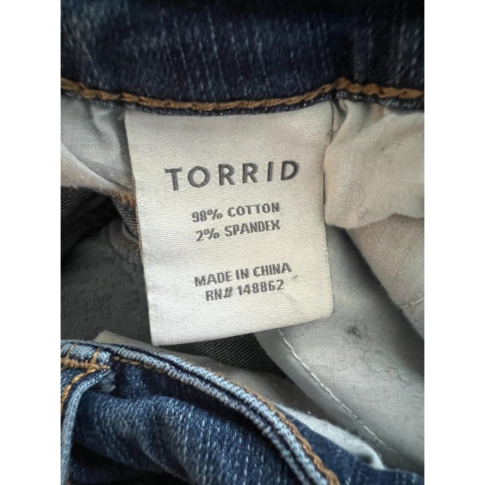 TORRID Blue High Rise Relaxed Bootcut Jeans Medium Wash Women's Size 16R - Picture 5 of 5